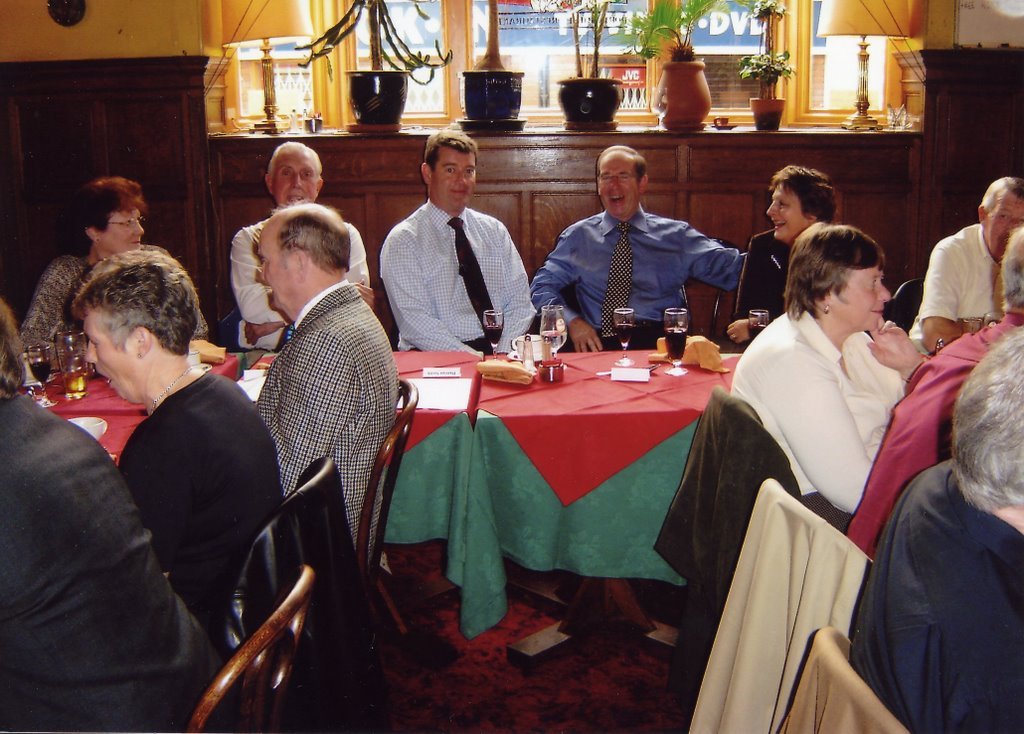 Damian & Geoff Hitting it off